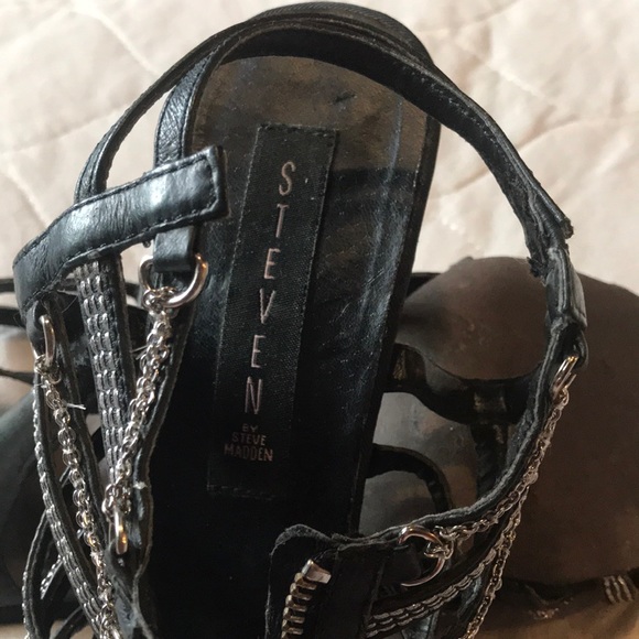 STEVEN Zipper and Chain Heels - Picture 8 of 12